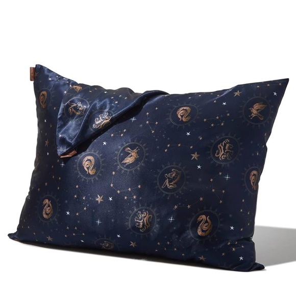 NEW Harry Potter x Kitsch Satin Pillowcase - Midnight at Hogwarts - Standard Sz - Picture 6 of 6